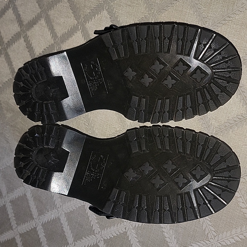 DR. Martens Addina Flower Buckle Maryjane Platforms - Picture 10 of 12